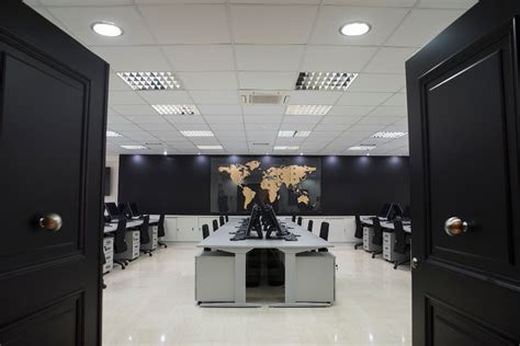 Greek Shipping Offices .